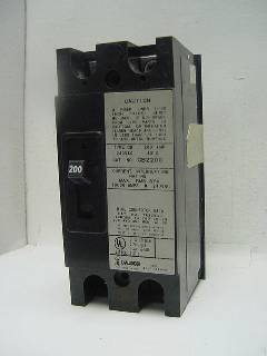 Cutler-Hammer CC2200 Circuit Breaker