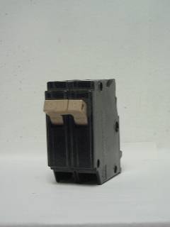 Cutler-Hammer CH215 Circuit Breaker